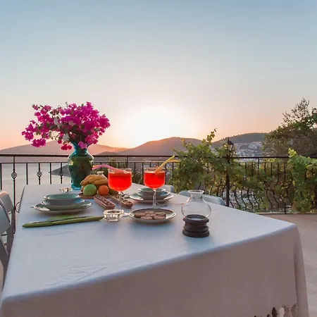 Willa Luxury & Secluded Mediterranean W/ Infinity Pool Kaş
